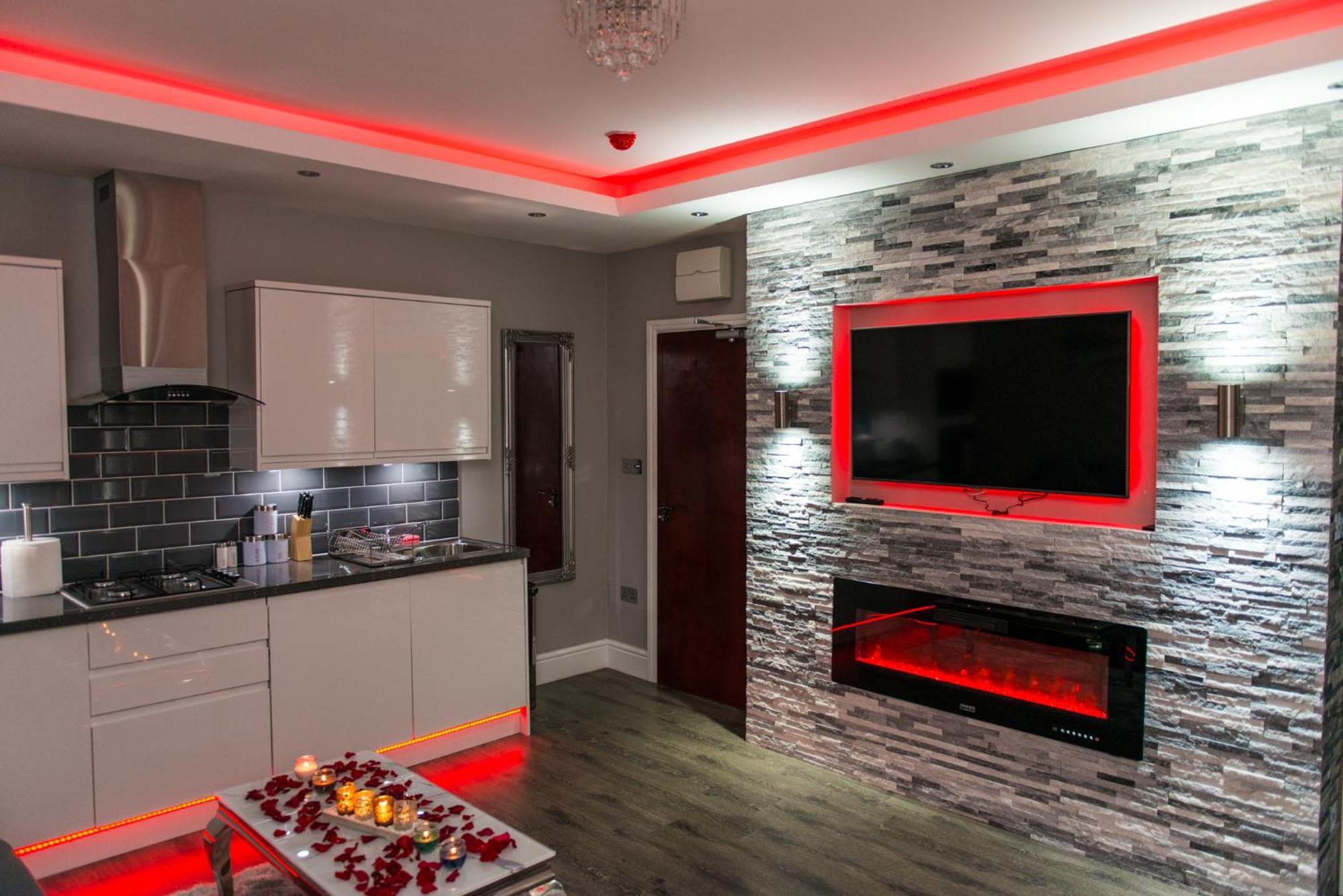 Aphrodite Suites Huddersfield Phòng bức ảnh